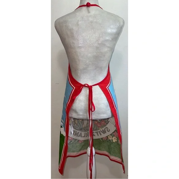 Vintage Floral Switzerland Apron - Picture 8 of 11